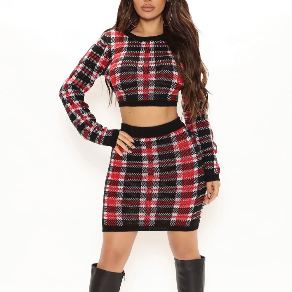 Two piece set